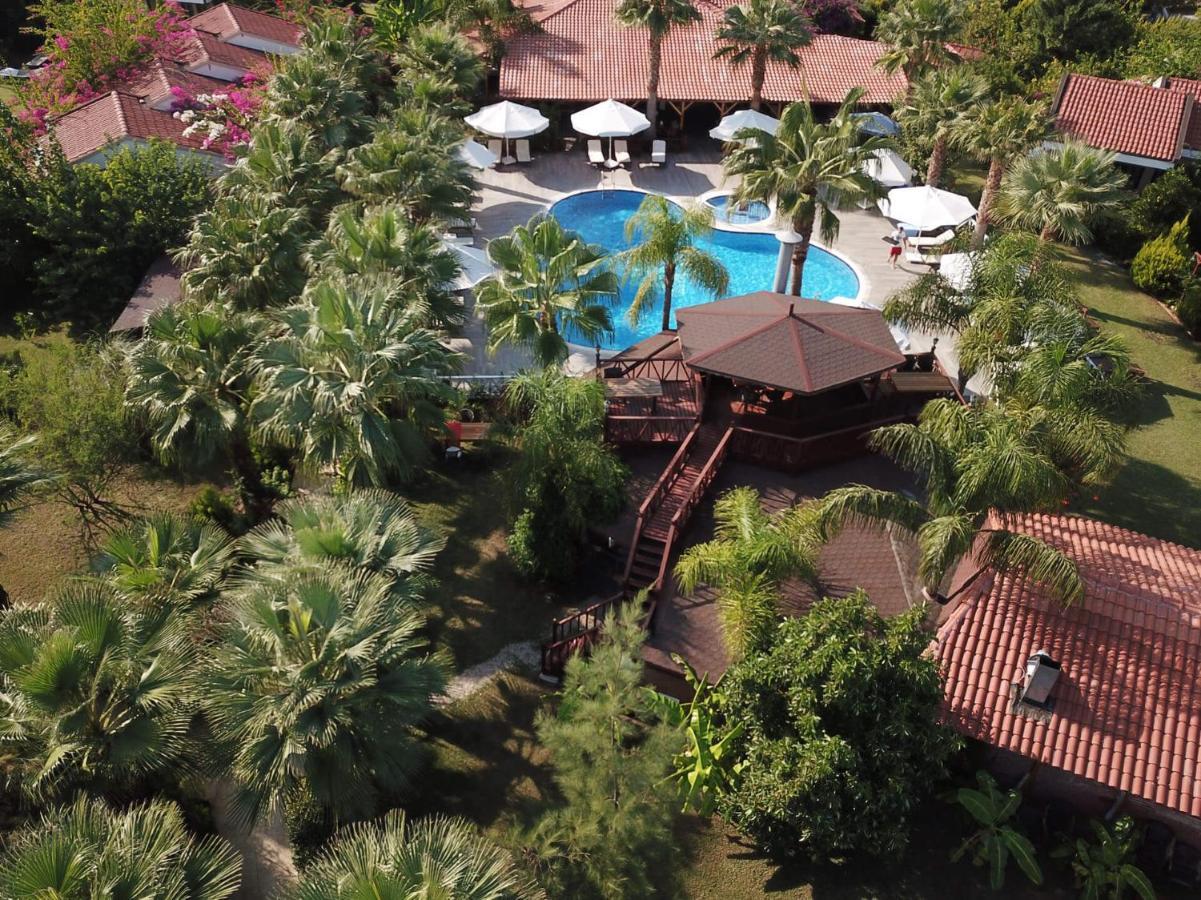 Nerissa Hotel Чирали Экстерьер фото
