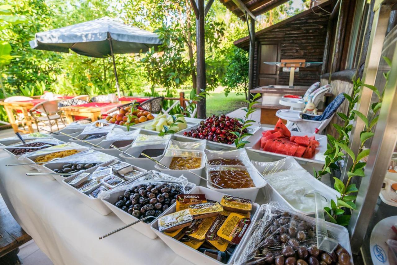 Nerissa Hotel Чирали Экстерьер фото