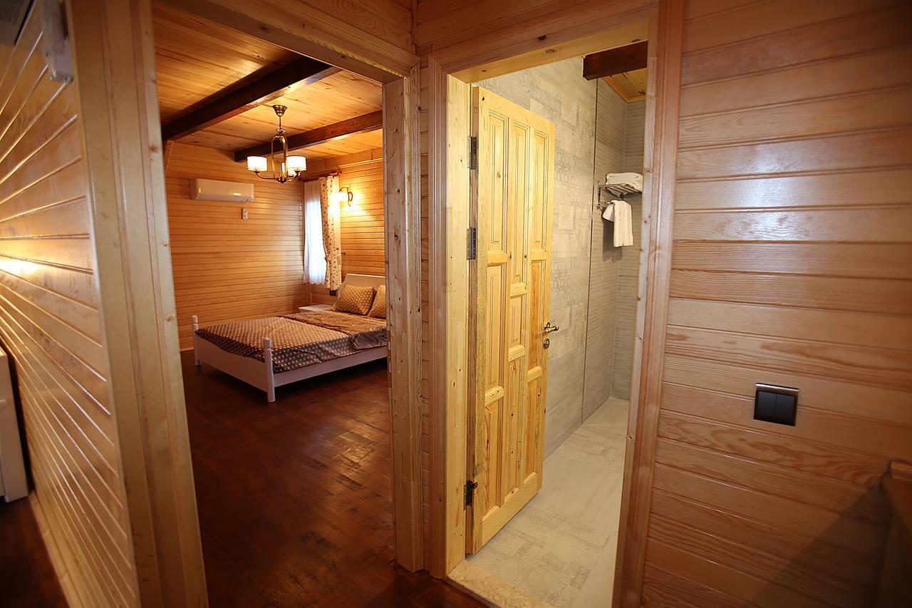 Nerissa Hotel Чирали Экстерьер фото
