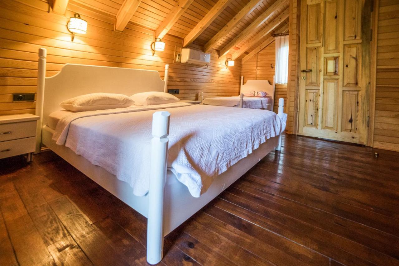 Nerissa Hotel Чирали Экстерьер фото
